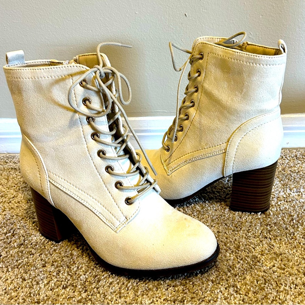 Journee Booties